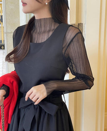 Rimel Pleats Half Neck See-through T-blouse